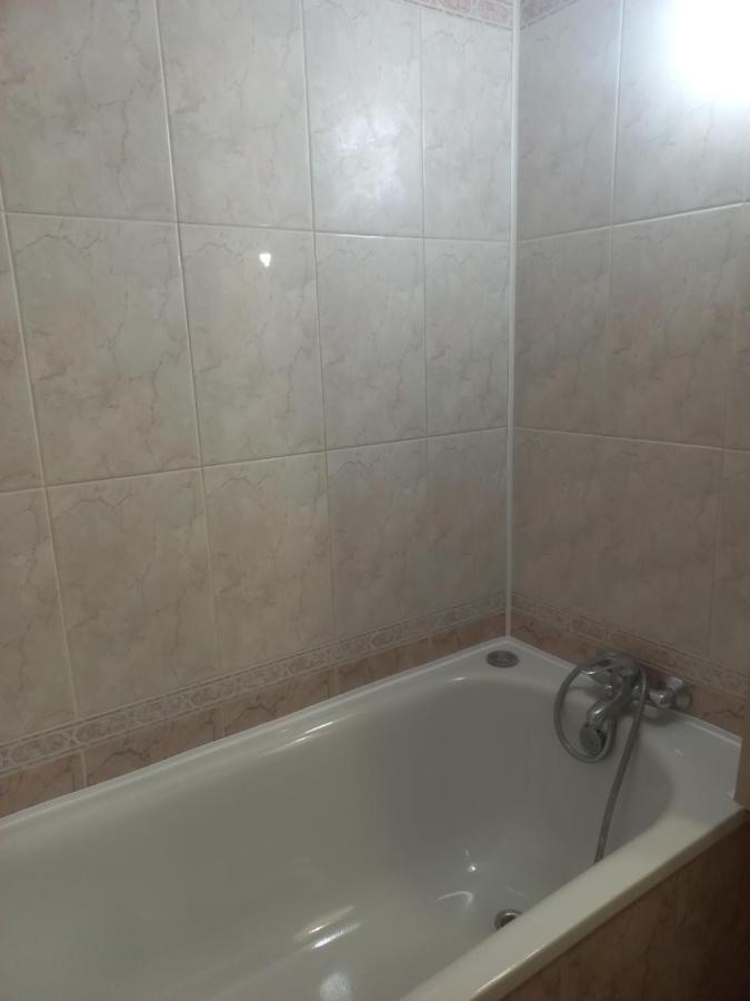 4 Площа Гагаріна Apartment Vinnytsia Bagian luar foto