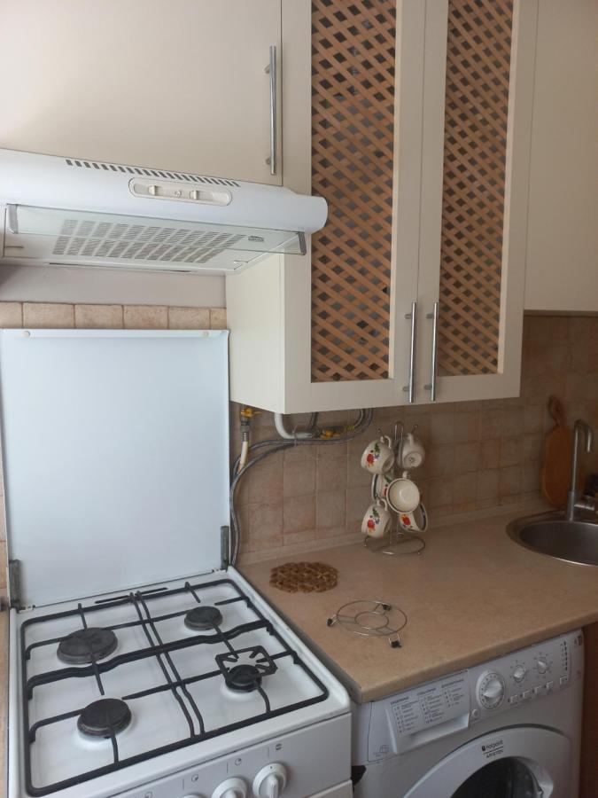 4 Площа Гагаріна Apartment Vinnytsia Bagian luar foto