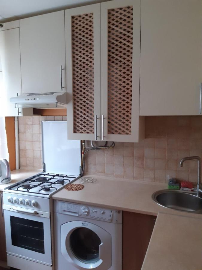 4 Площа Гагаріна Apartment Vinnytsia Bagian luar foto
